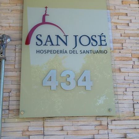 ホテルSan Jose - Hospederia Del Santuario San Nicolás de los Arroyos エクステリア 写真