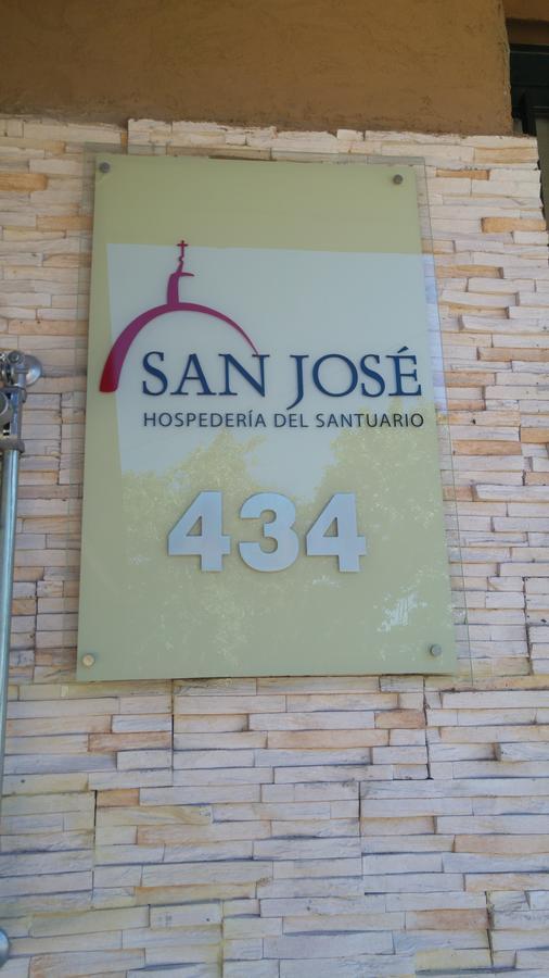ホテルSan Jose - Hospederia Del Santuario San Nicolás de los Arroyos エクステリア 写真
